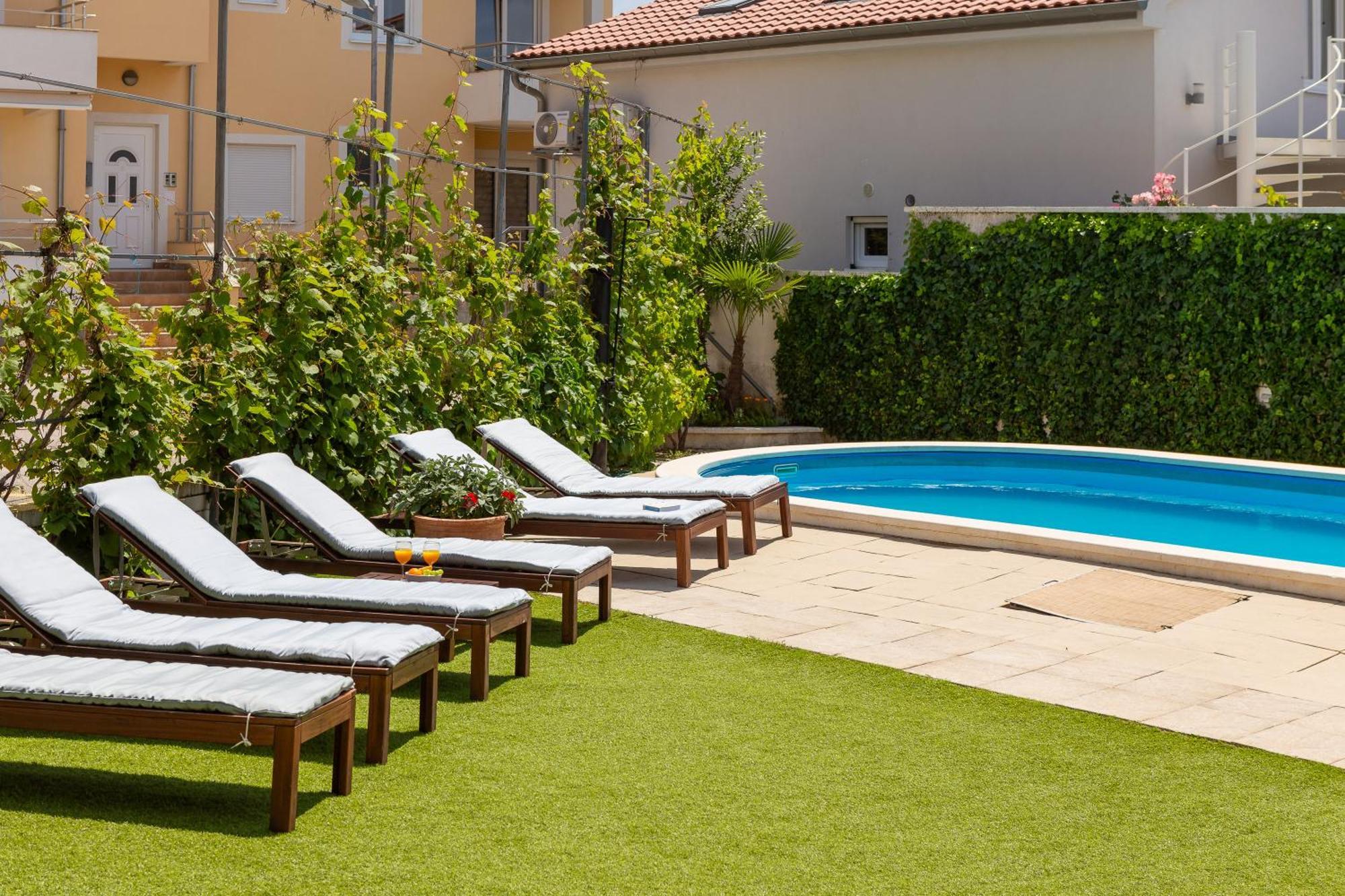 Apartments Tihi III Vodice Exterior photo