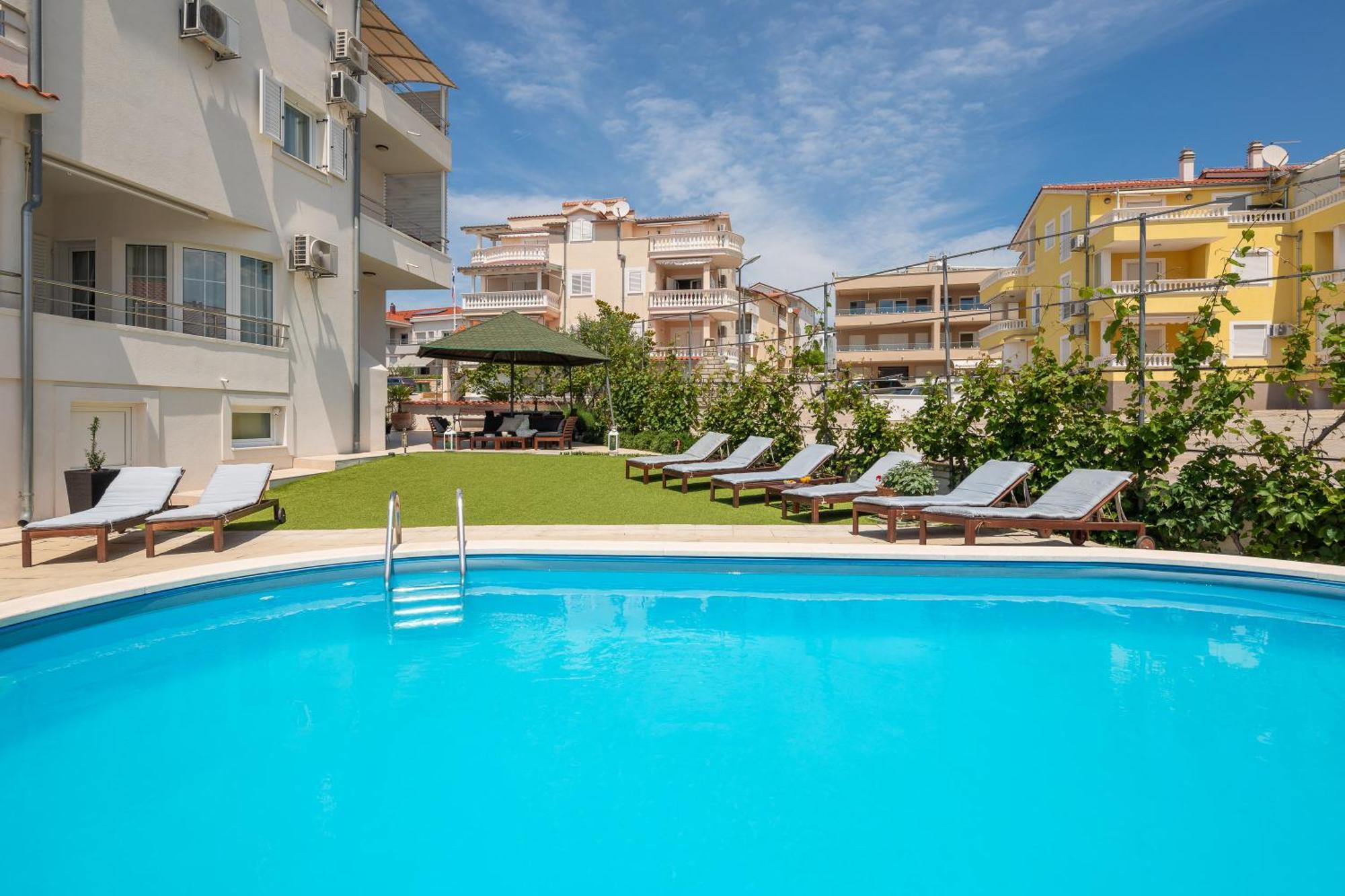 Apartments Tihi III Vodice Exterior photo